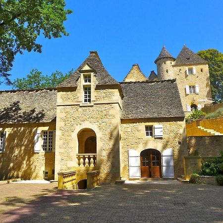 Château La Carrière Saint-Cyprien  Exterior foto