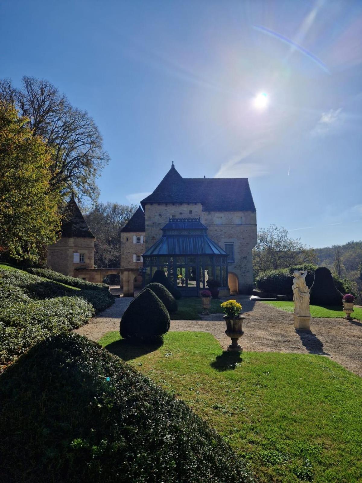 Château La Carrière Saint-Cyprien  Exterior foto